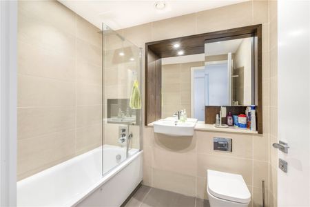 Harbour Way, London, E14 9DX - Photo 4