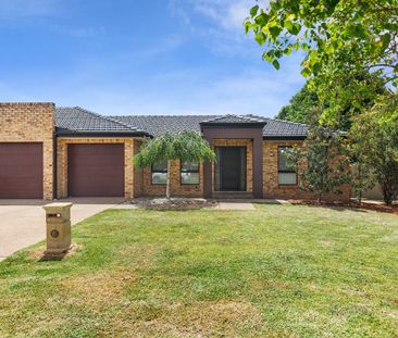 MODERN LIVING IN REPUTABLE TATTON LOCATION - Photo 3