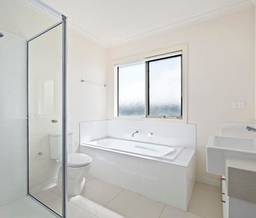 1/52 Gallantry Avenue, Craigieburn, Vic 3064 - Photo 5