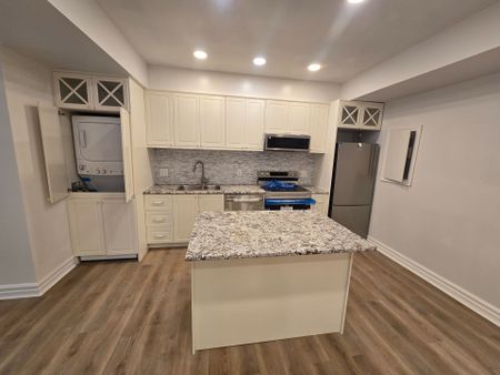 For Lease - 23 Falkland Place Unit# Lower Level 2, Richmond Hill, Ontario - Photo 4