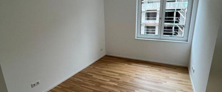 Drei Zimmer Wohnung mit Küche in Köln Weidenpesch - Photo 1
