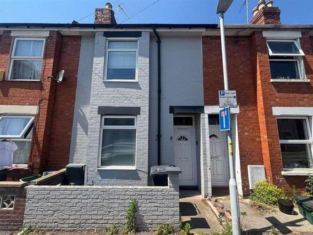 One Room In Student House Swan Road, Gloucester, GL1 - Photo 5