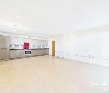 Alpine Road, London, NW9 - Photo 2