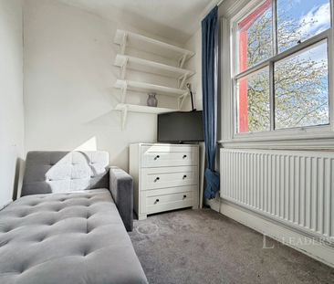 3 bedroom house to rent Penn Road, Wolverhampton, West Midlands, WV3 - Photo 4