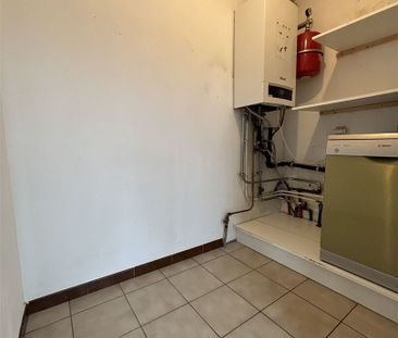 Appartement met 2 slaapkamers en terras - Photo 3