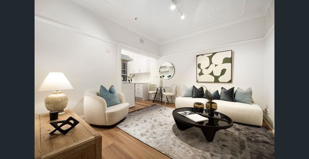 Renovated Apartment In Convenient Location - Photo 1