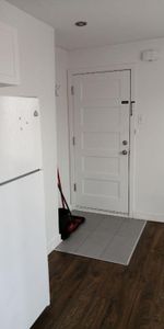 Très joli studio avec chambre fermée en plein coeur de Rosemont avec 1 mois le location gratuit - Photo 4