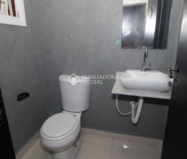 Sobrado com 4 quartos e 135m² para alugar em Vila Bastos, Santo André. - Foto 5