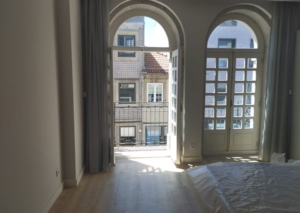 Apartamento T1 com Varanda no Centro do Porto