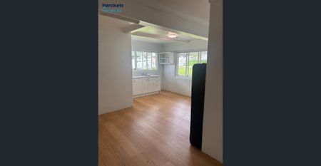 One Bedroom Unit - Nestled in Comfort and Convenience - Photo 2