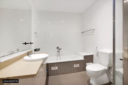 MGM MARTIN - TWO BEDROOM FURNISHED APARTMENT (ACCESS VIA BUILDING D) - Photo 3