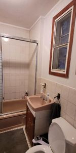 6 1/2 à louer, bien située. - Photo 4