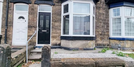 1 bedroom in a house share to rent - Photo 3