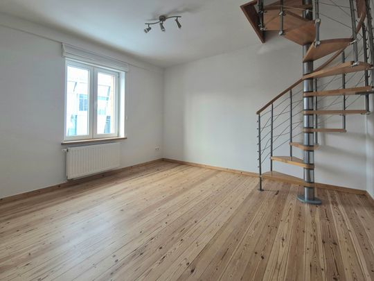 HERMANN-DEBROUX: 4BDR. Shared housing accepted! Solar pannels - Photo 1