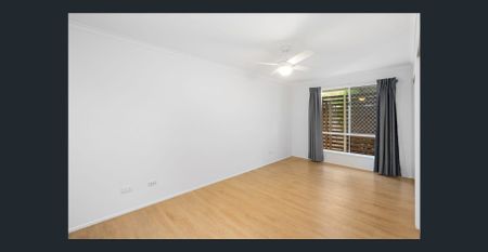 Beachside Living in a Prime Bokarina Location - Photo 3