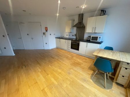 1 bedroom apartment to rent - Photo 4