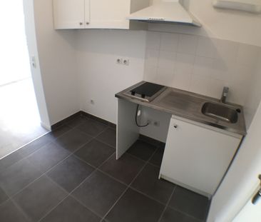 Location Appartement 1 pièce 28m² ST REMY LES CHEVREUSE 78470 - Photo 3