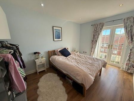 Apt 30, 19 Bridge House, Wellington Square, Belfast, BT7 3LL - Photo 3
