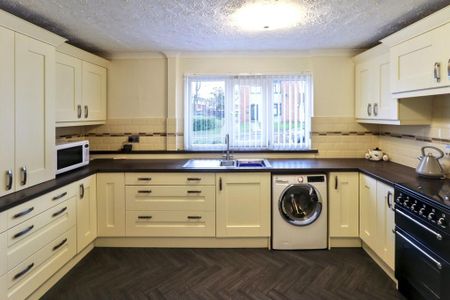 4 bedroom house to rent - Photo 5