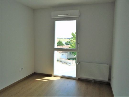 Location Appartement 2 pièces 40m² ROYAN 17200 - Photo 1