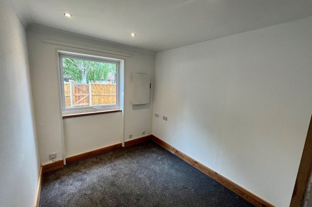 Gorse Close - Photo 1