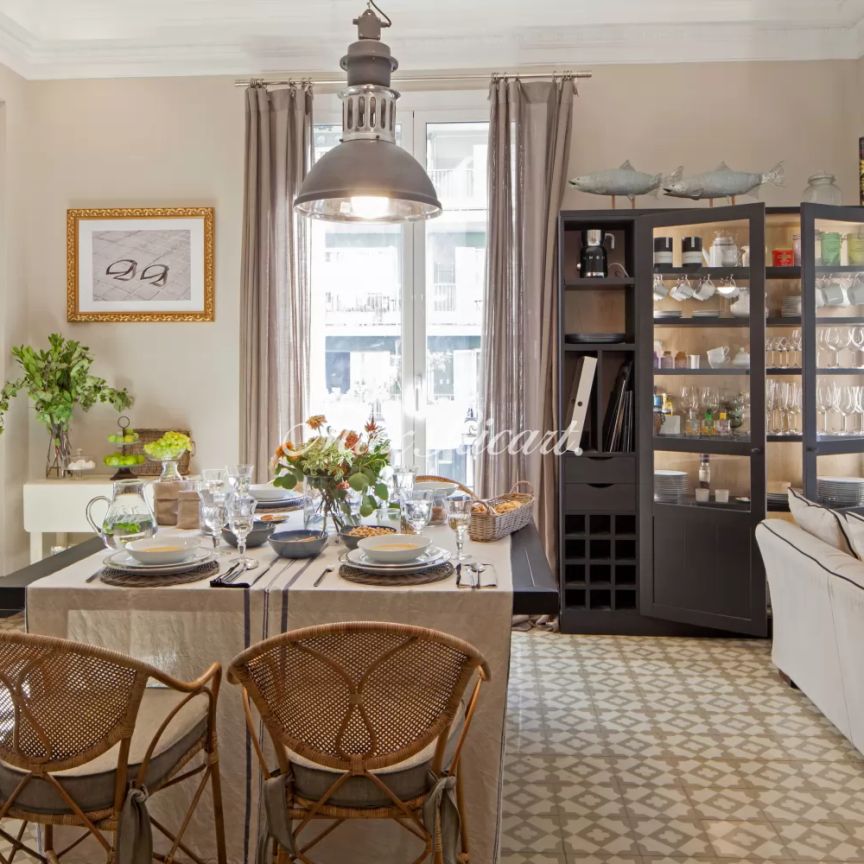 Impresionante apartamento en Galvany con los mejores acabados - Photo 1