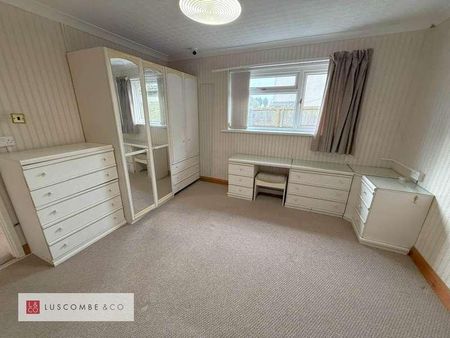 Cefn Court, Rogerstone, Newport, NP10 - Photo 4