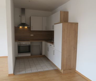 Dachgeschoß mit sonnigem Balkon - neuer Einbauküche - zentral - mit... - Photo 6