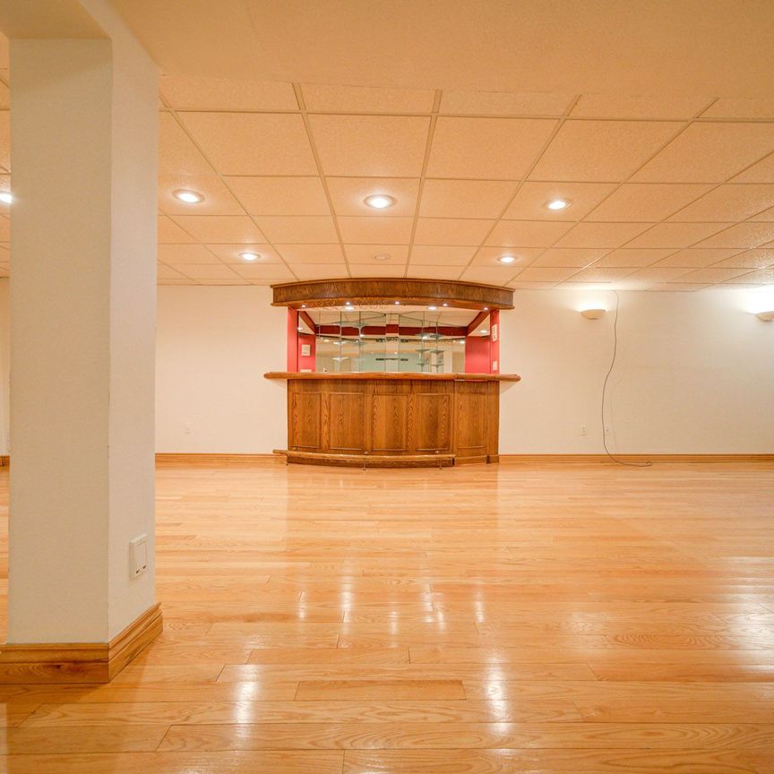 For Lease - 64 Craigleith Street, Richmond Hill, Ontario - Photo 1