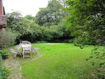 Lower House Farm, Evendine Lane, Malvern, Herefordshire, WR13 - Photo 2