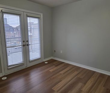 For Lease - 200 Veterans Drive Unit# 09, Brampton, Ontario - Photo 2