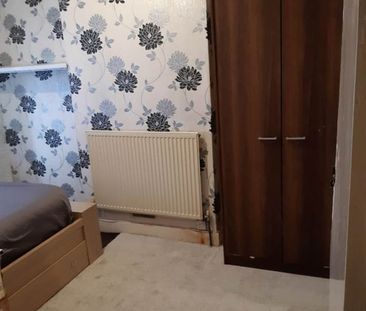 Room in a Shared House, Whitburn Avenue, B42 - Photo 2