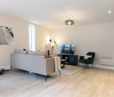 Casa, Abbey Court, Kirkstall, Leeds, LS5 - Photo 2