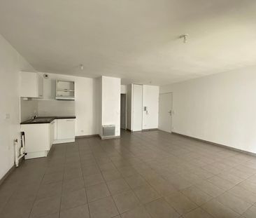 Location Appartement 3 pièces 65m² CASTELNAU LE LEZ 34170 - Photo 4