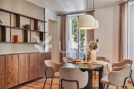 Appartement • Elysées-Madeleine - Photo 5