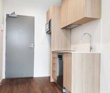 The Residences at LQ Ellerslie Studio Apartment. - Photo 4