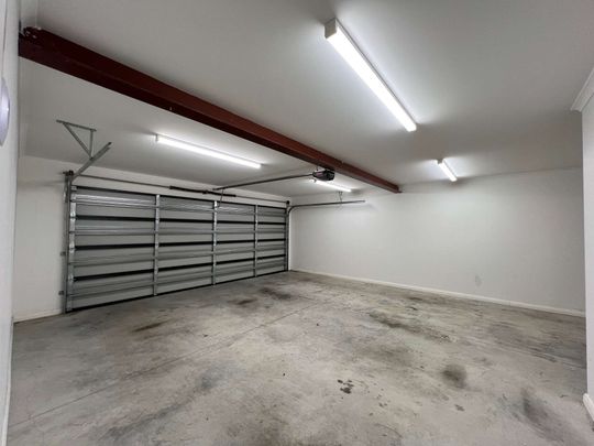 Petone 3 Bedrooms - Photo 1