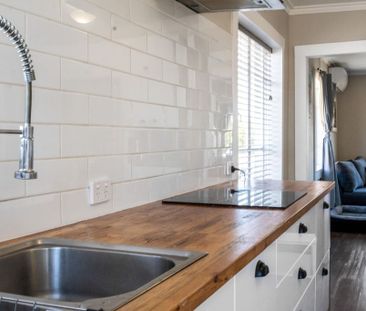 Convenient Living in the Heart of Mowbray - Photo 6