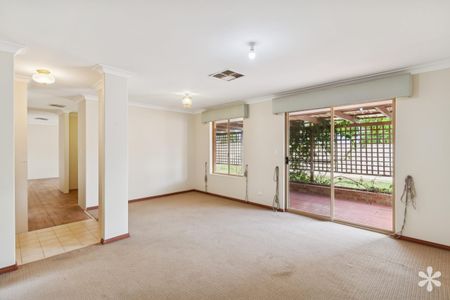 7/83 Barbican Street East - Photo 2