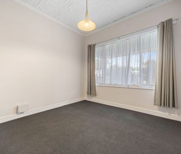 Charming Golden Point Home with Extra Toilet and Spacious Living - Photo 3