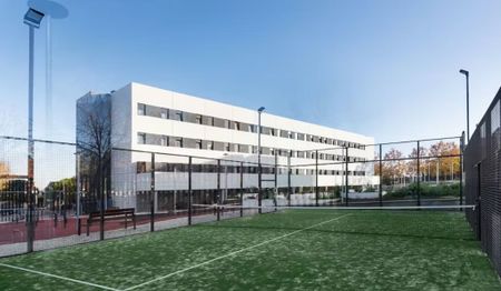 Avenida de Europa, Pozuelo de Alarcón, Community of Madrid 28224 - Photo 5