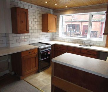 2 bedroom terraced house to rent - Photo 5