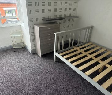 1 Bed Flat, Stretton Road, LE3 - Photo 2