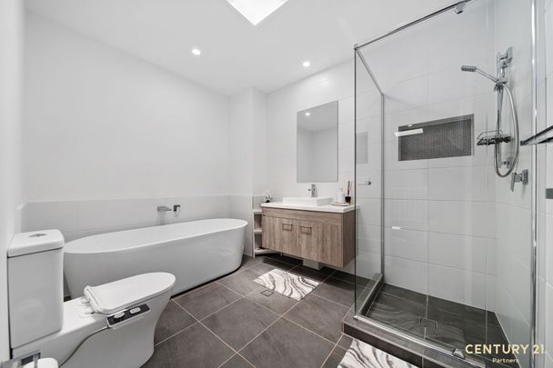 Park Facing | Ideal for Family Living - Photo 1