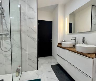 Location Appartement 2 pièces 54m² - Photo 2