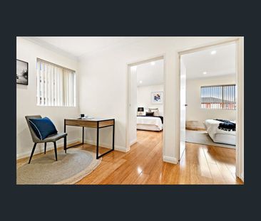 Modern Two-Bedroom Apartment Near Ramsgate Beach - Photo 5