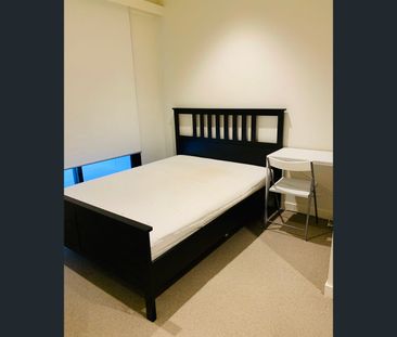 811/199 William Street, Melbourne, Vic 3000 - Photo 2