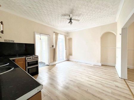 Thirteenth Street, Horden, Peterlee, Durham, SR8 4QP - Photo 2