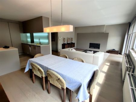 Rustig gelegen appartement met drie slaapkamers en garage - Photo 5