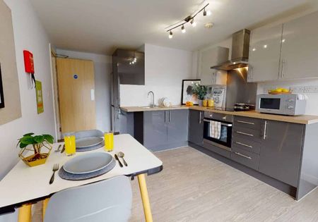 Gold En Suite - Photo 5